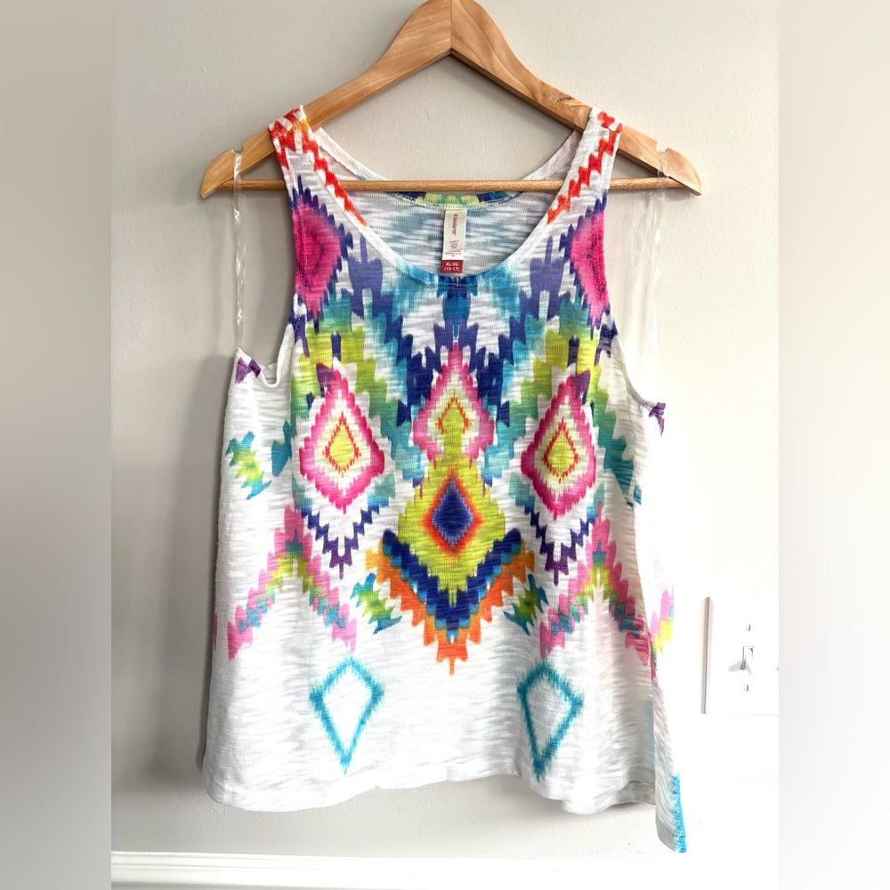 Women’s No Boundaries bright multicolored tank top Size XL